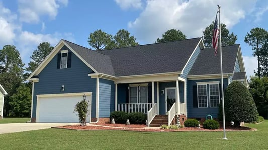 Dimensional shingle roof on a home