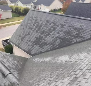 Old worn shingles_WebP