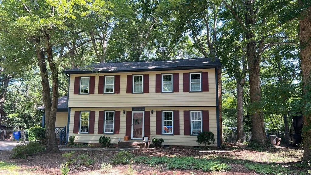 221 Woods Ream Dr - Raleigh