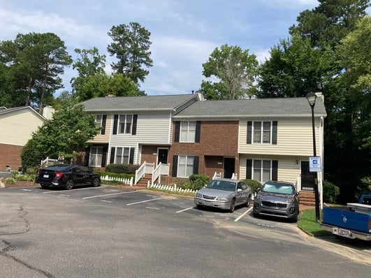Townhomes in an HOA community with uniform roofing