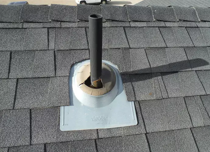 A cracked pipe boot